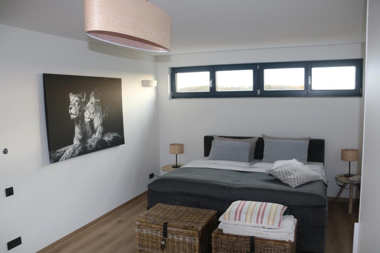 Lichtenberg  Moderne Barrierefreie Wohnung Auf Dem Land Bei Neuruppin מראה חיצוני תמונה