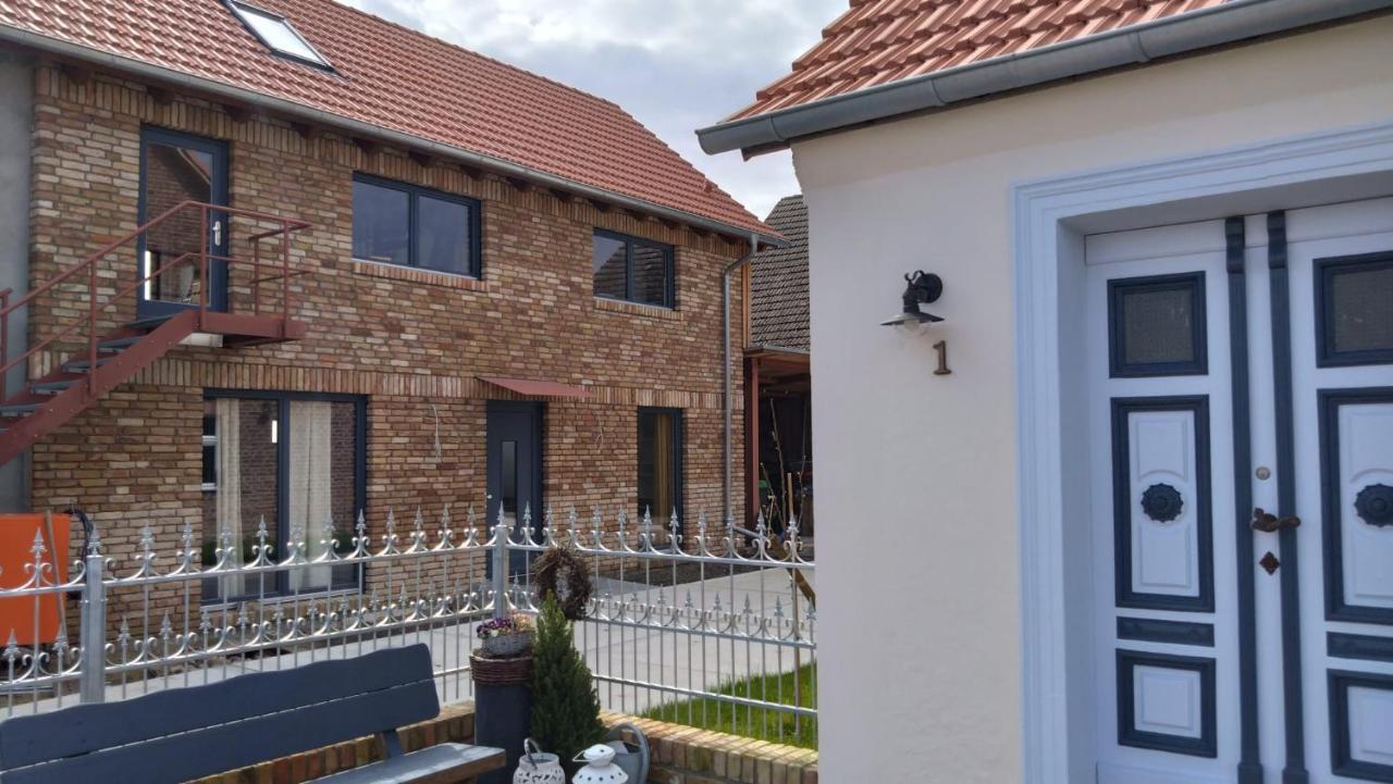 Lichtenberg  Moderne Barrierefreie Wohnung Auf Dem Land Bei Neuruppin מראה חיצוני תמונה